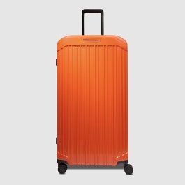 Hardside 4 wheel suitcase in trunk shape