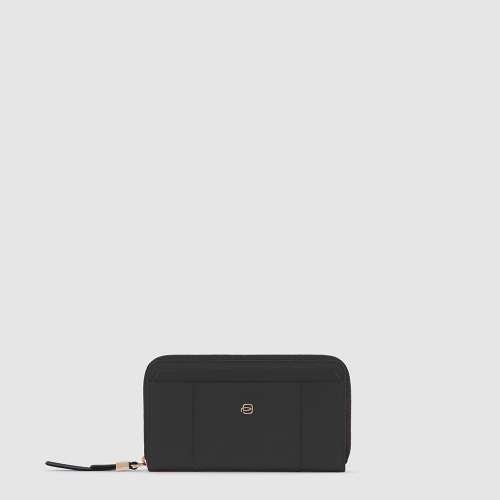 {{product_name}} - Piquadro